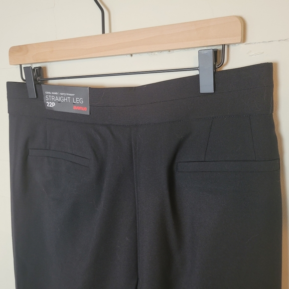 Avenue | Straight Leg Curvy Trouser Size 22 Petite and 24 Petite - Picture 3 of 8